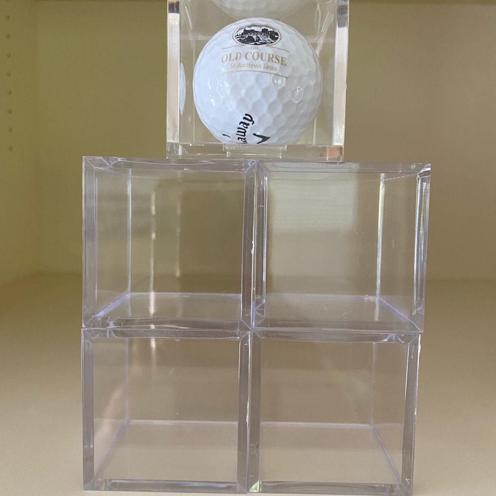 12 Display Cubes (Golf Ball, Memorabilia)